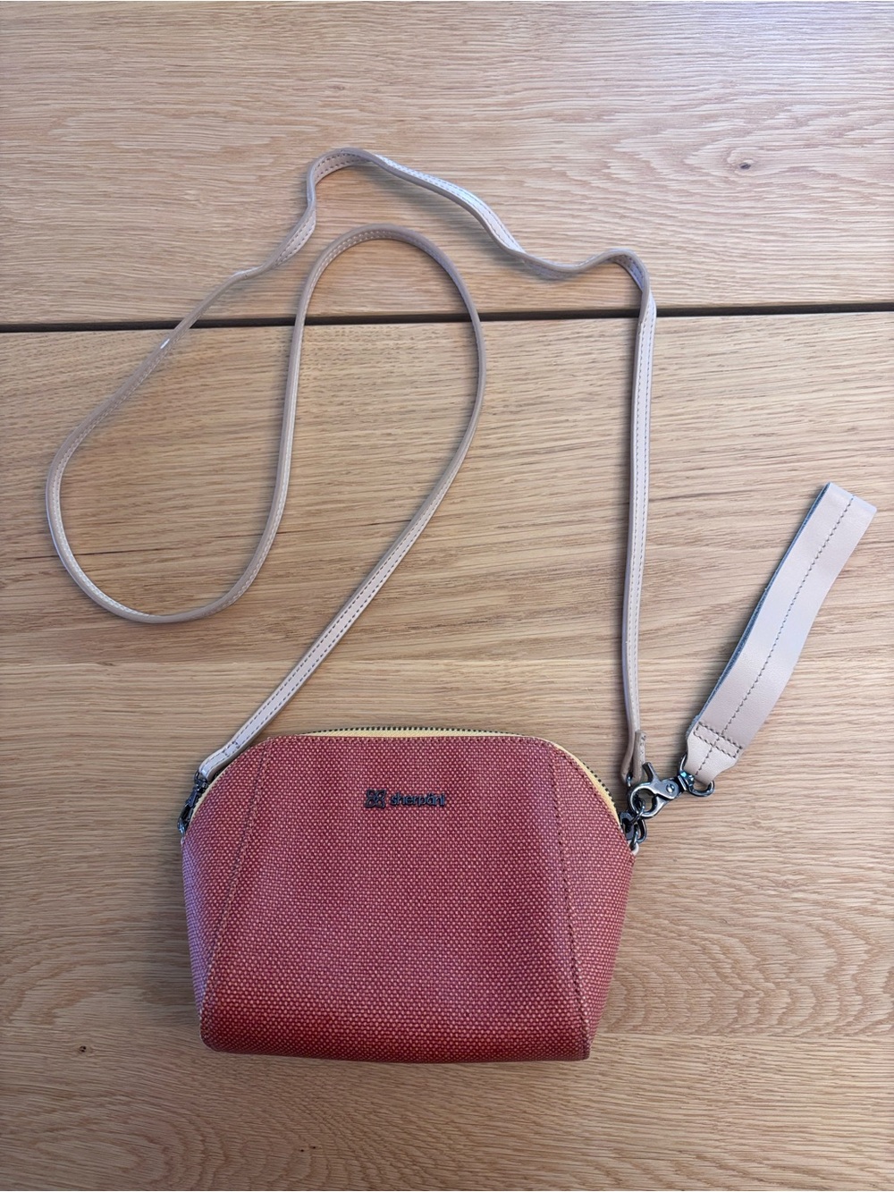 Sherpani Vibe Purse
